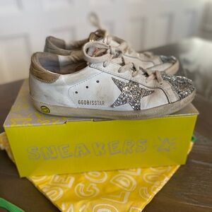 Kids Golden Goose Super Stars sz 2/ 33EU